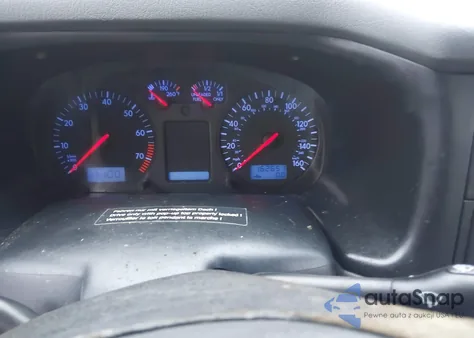 2001 Volkswagen Eurovan Mv z USA, uszkodzony, nr VIN WV2NB47021H116124